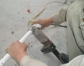 兰考漏水维修电话